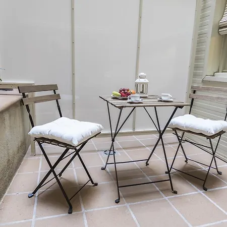 Lejlighed Bravissimo Cort Reial-1b *