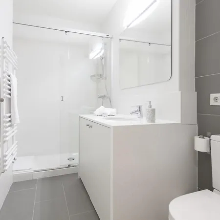 Bravissimo Cort Reial-1b 아파트 *