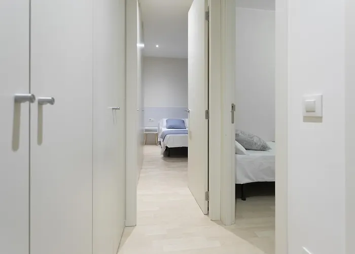 Bravissimo Cort Reial-1b * Gerona