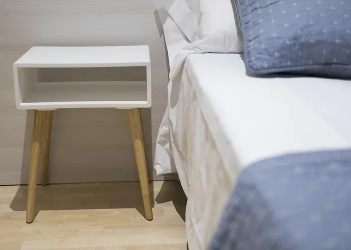 Bravissimo Cort Reial-1b Apartamento